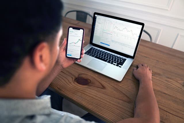 The Use of Artificial Intelligence in Portfolio Management